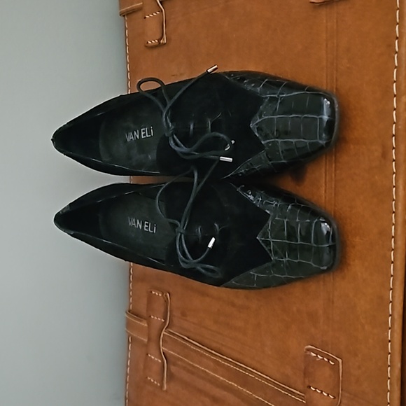 Vaseline black suede and patten tie square toe chunky heels size 8.5 M - Picture 2 of 5